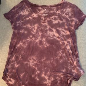 American Eagle Soft & Sexy V neck shirt